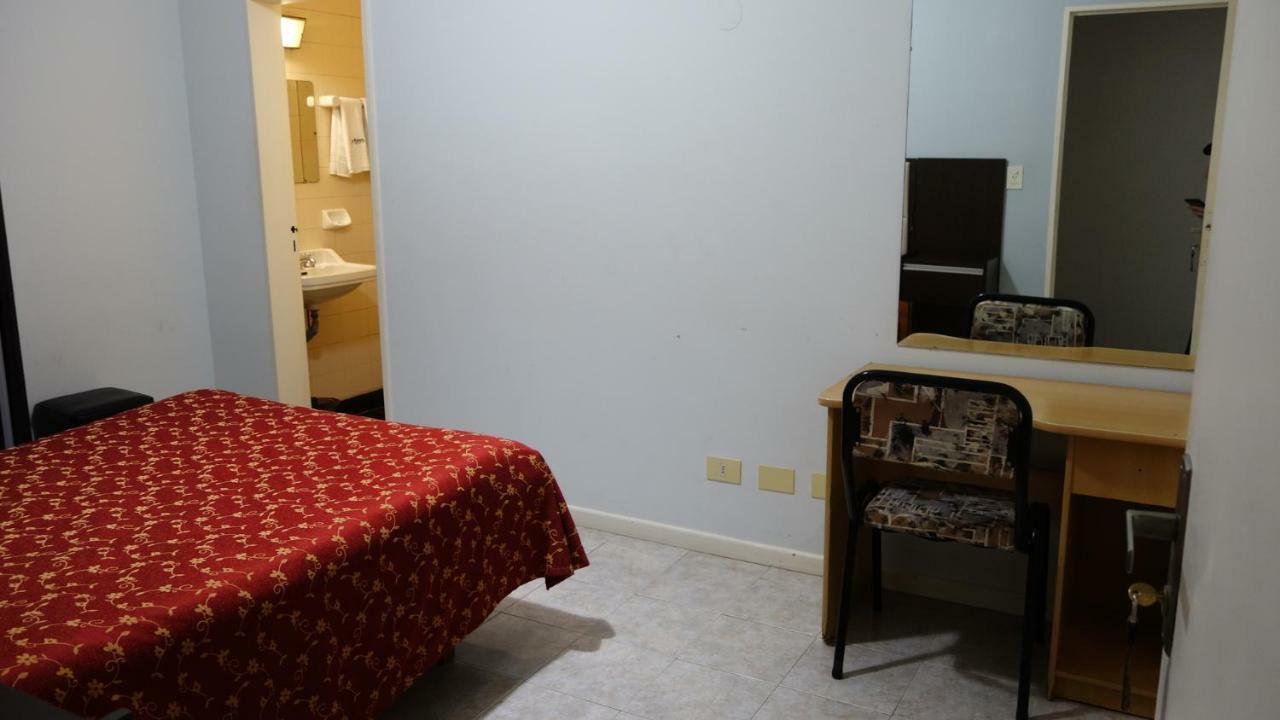 Hotel Key'S Buenos Aires Bagian luar foto